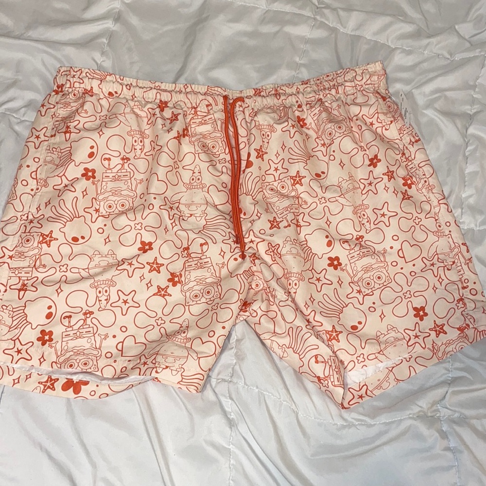 BNWT SPONGEBOB SQUAREPANTS SHORTS